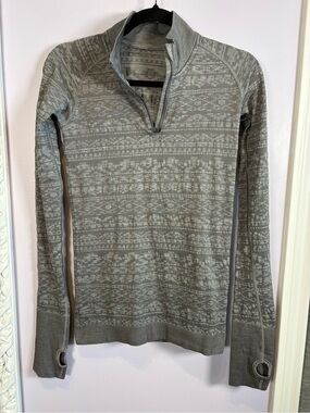 lululemon athletica Men's Grey Patterned Half-Zip Active Athletic Sweater XS